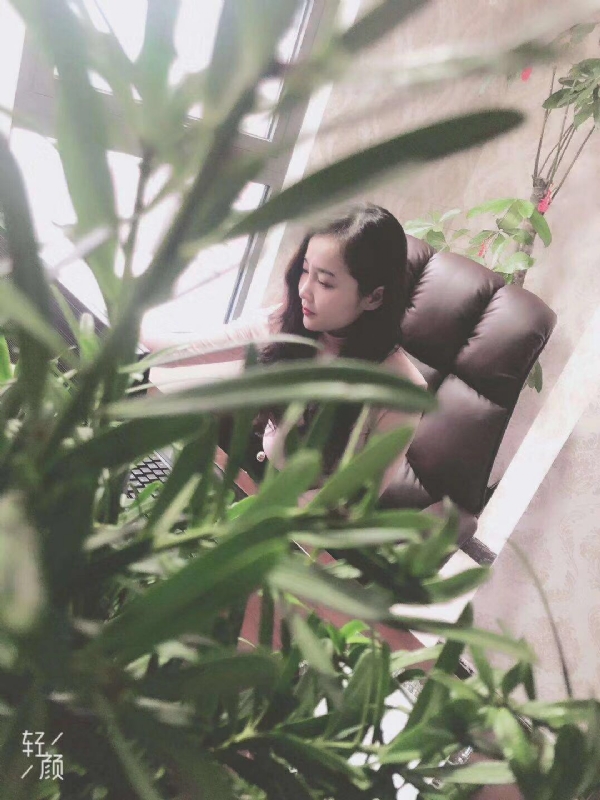 时光浅夏的第二张照片--兰州相亲服务中心