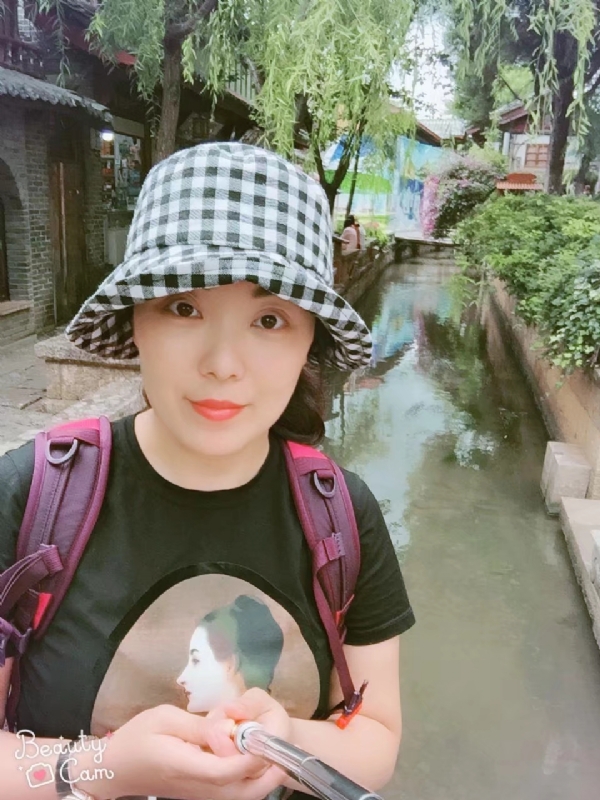 乐妞的第三张照片--兰州相亲服务中心