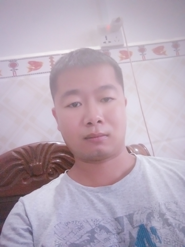 心雨的第一张照片--兰州相亲服务中心