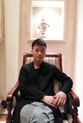制片人杨亚林的第二张照片--兰州相亲服务中心