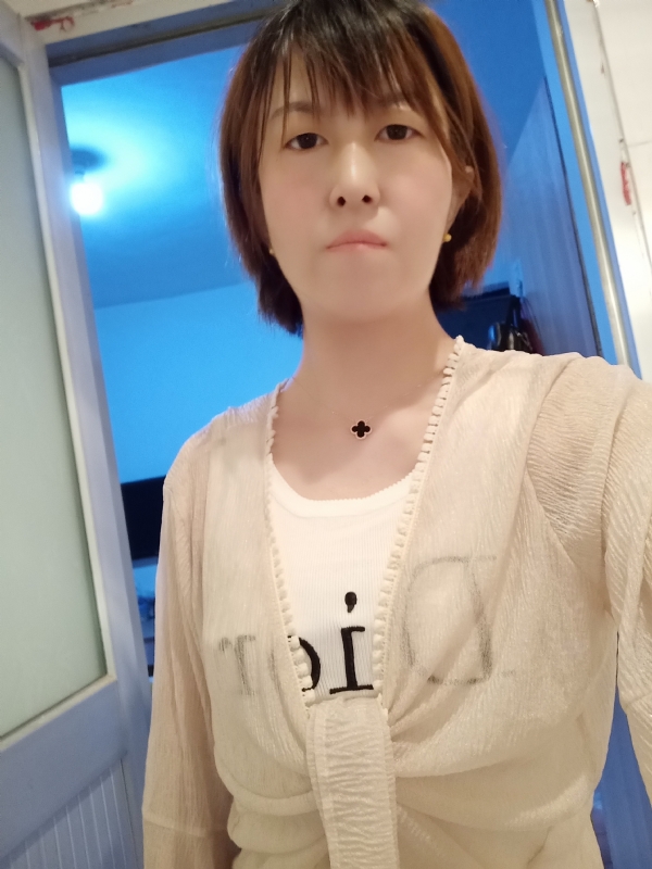 芬儿的第四张照片--兰州相亲服务中心