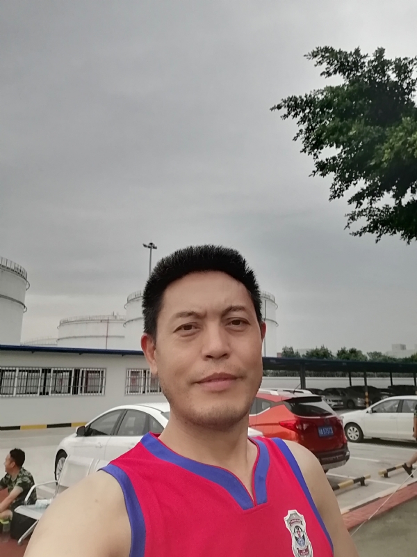 沧浪之水的第二张照片--兰州相亲服务中心
