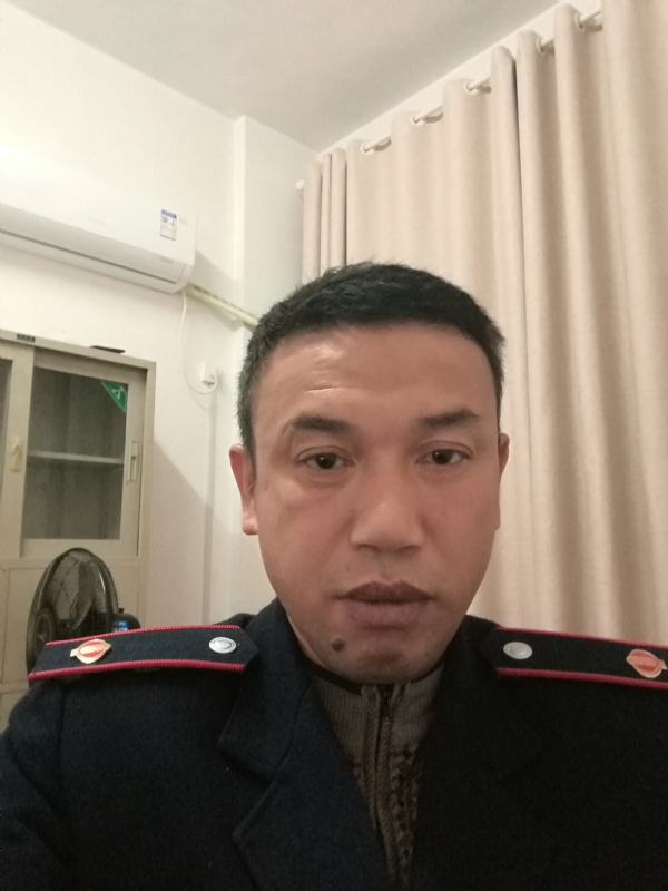 啊刘的第一张照片--兰州相亲服务中心