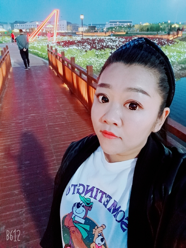 孙晓雪的第一张照片--兰州相亲服务中心