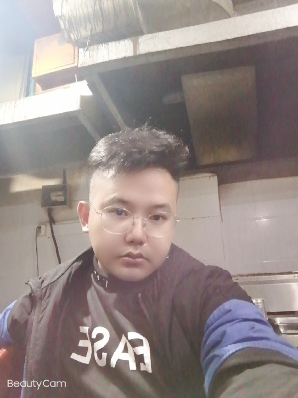棒哥的第一张照片--兰州相亲服务中心