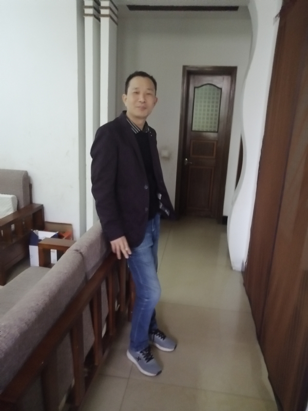 相亲相爱的第一张照片--兰州相亲服务中心