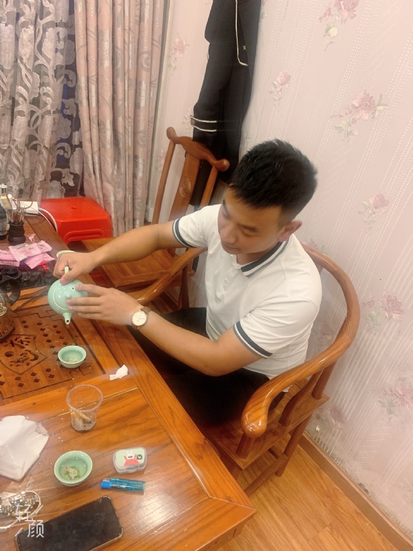 古有风琴的第一张照片--兰州相亲服务中心