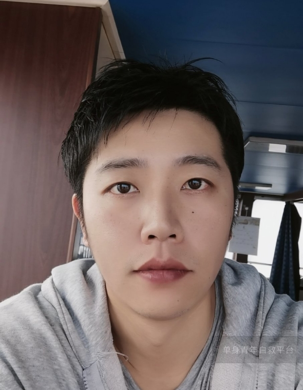 不太帅的男人的第一张照片--兰州相亲服务中心
