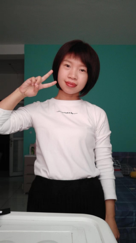 向日葵的第一张照片--兰州相亲服务中心