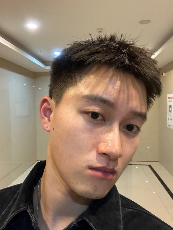 月光之下的第一张照片--兰州相亲服务中心
