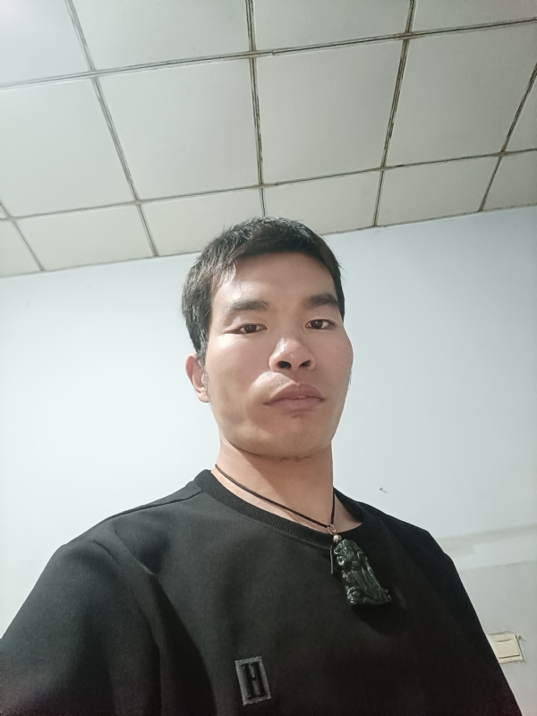 小松(11)的第一张照片--兰州相亲服务中心