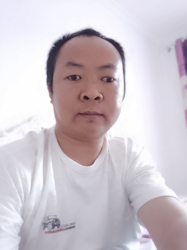 张家小伙子的第四张照片--兰州相亲服务中心