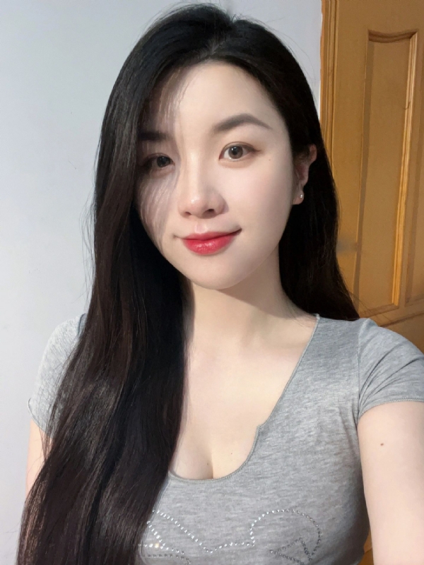 乔乔在寻爱的第一张照片--兰州相亲服务中心