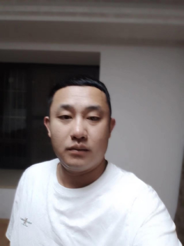魔尊的第一张照片--兰州相亲服务中心