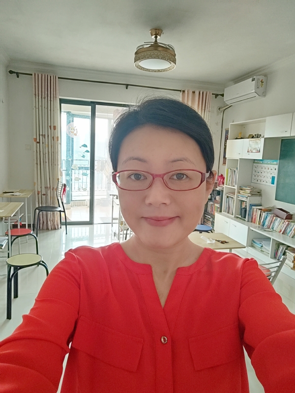 丽华的第二张照片--兰州相亲服务中心