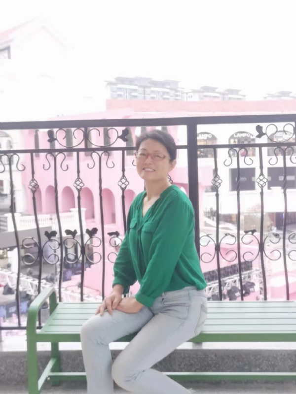丽华的第三张照片--兰州相亲服务中心