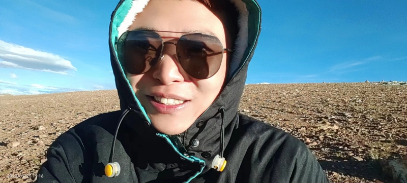 守一座孤城等一个旧人的第一张照片--兰州相亲服务中心