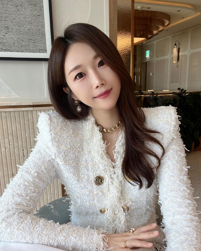 惠然的第一张照片--兰州相亲服务中心