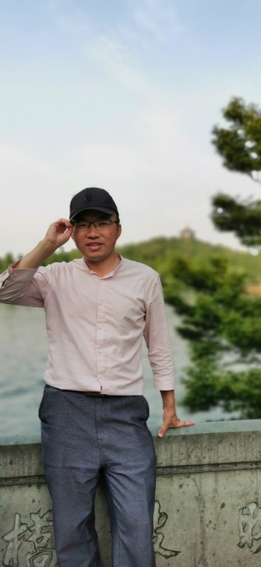 大叔有点忙的第三张照片--兰州相亲服务中心