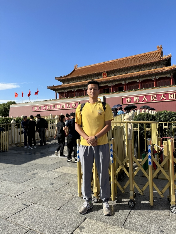 莫过于的第一张照片--兰州相亲服务中心