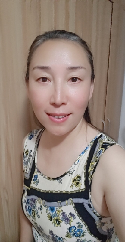 晓琴的第二张照片--兰州相亲服务中心