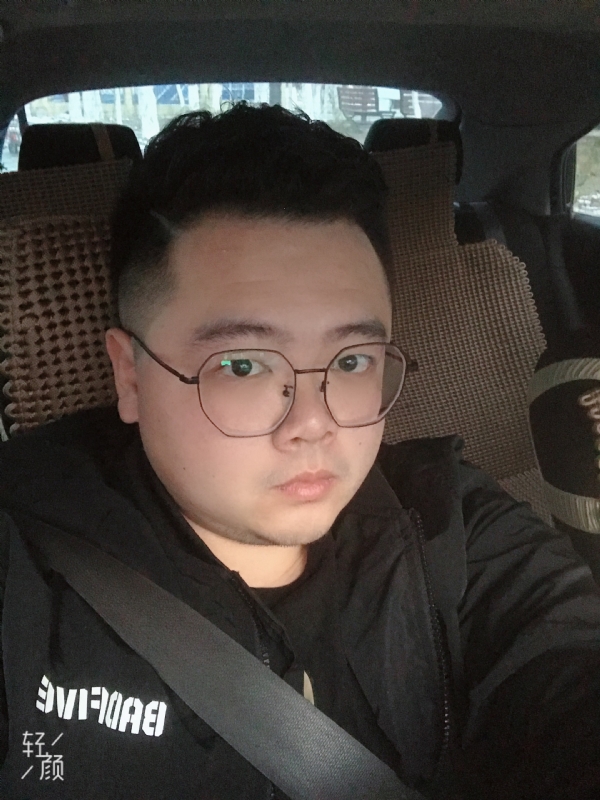 欢笑的第一张照片--兰州相亲服务中心