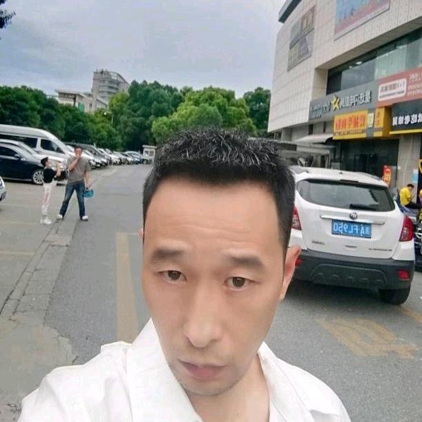 小林的第一张照片--兰州相亲服务中心