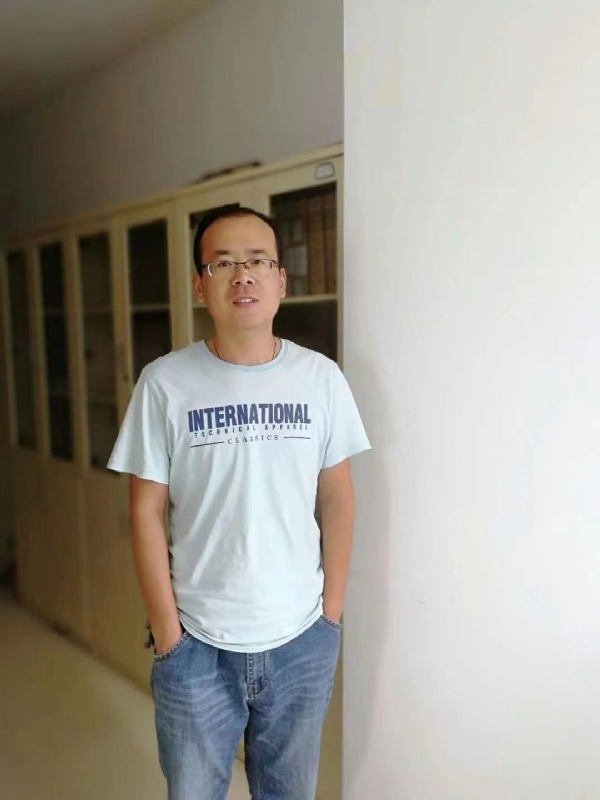 黄土麦田的第三张照片--兰州相亲服务中心