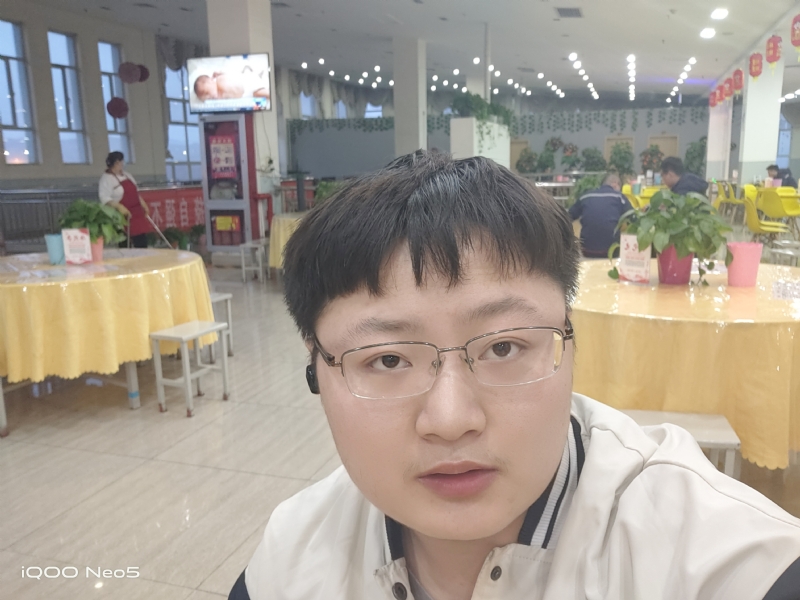 跳楼机的第一张照片--兰州相亲服务中心