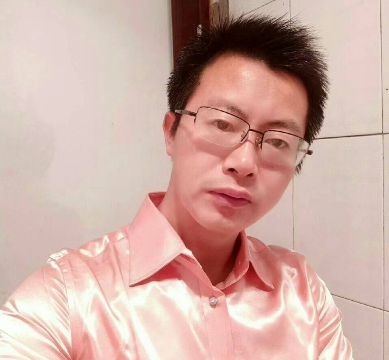 亮亮的第一张照片--兰州相亲服务中心