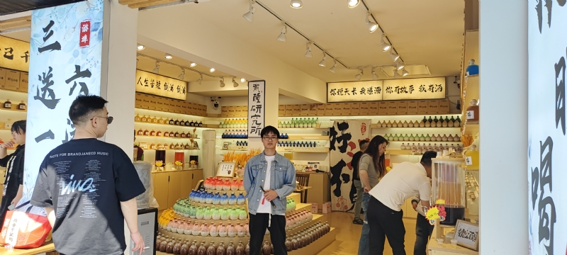 lilili109y的第三张照片--兰州相亲服务中心