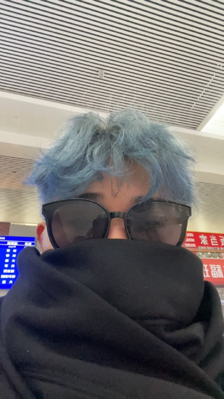 平行线的第二张照片--兰州相亲服务中心