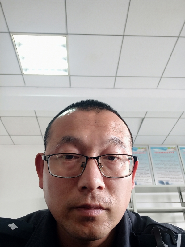 布鲁斯贺的第三张照片--兰州相亲服务中心