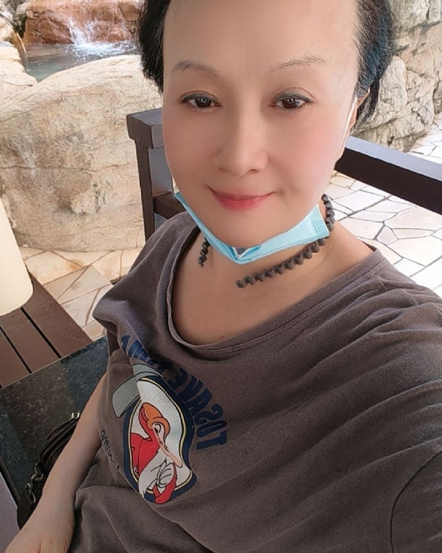 hong的第三张照片--兰州相亲服务中心