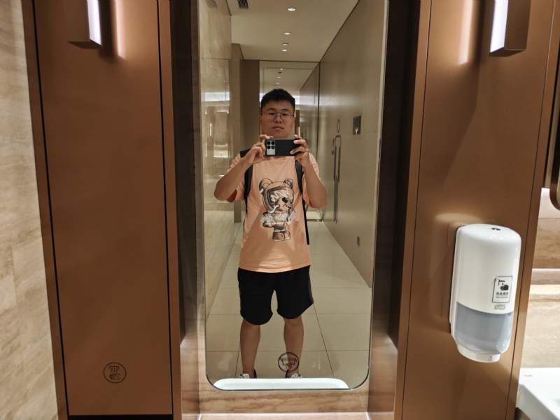 麒麟区幼儿园扛把子的第一张照片--兰州相亲服务中心