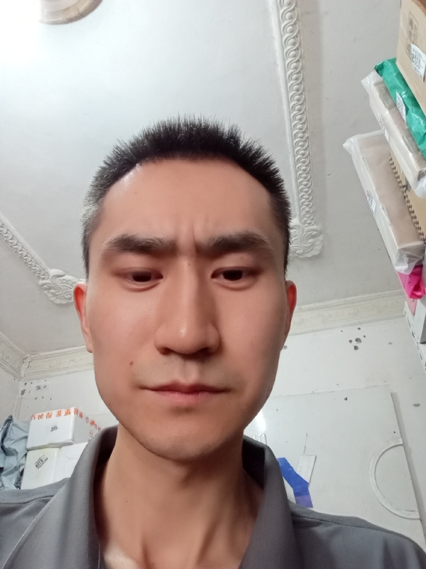 西门吹雪的第一张照片--兰州相亲服务中心