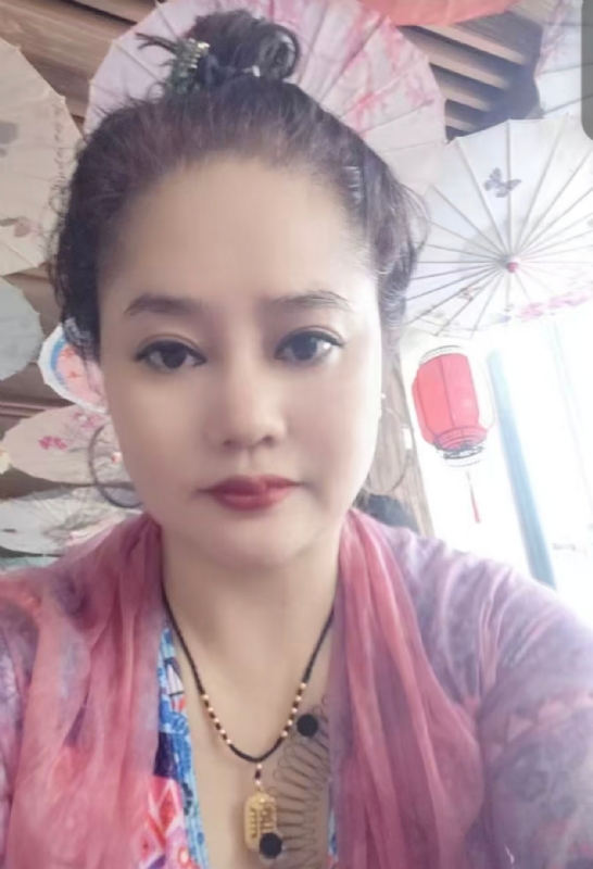 shi的第三张照片--兰州相亲服务中心