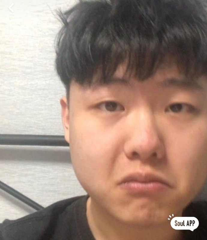 方方正正的第一张照片--兰州相亲服务中心