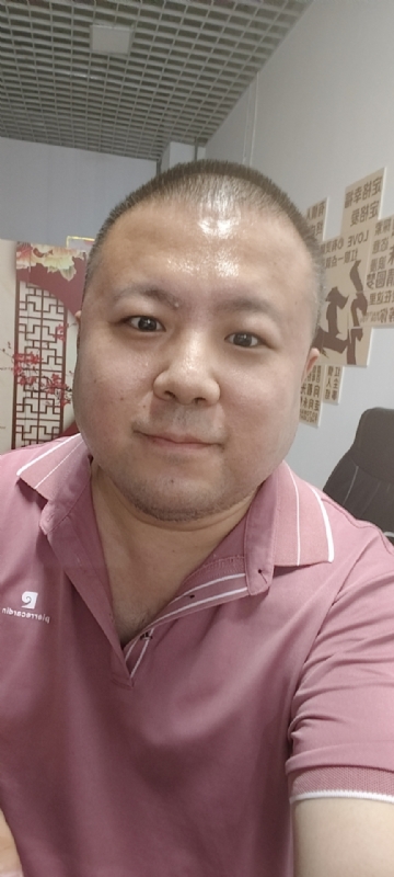 漫步星辰的第一张照片--兰州相亲服务中心