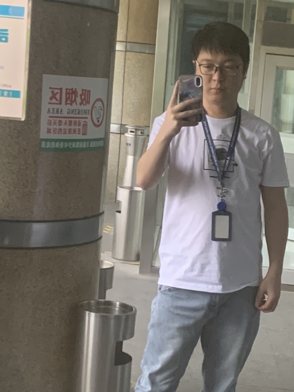 潜伏的第一张照片--兰州相亲服务中心