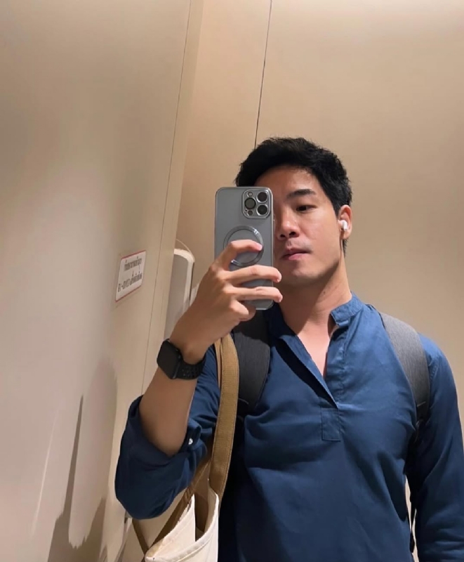 海与浪的第一张照片--兰州相亲服务中心