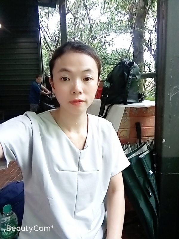 vivi的第一张照片--兰州相亲服务中心